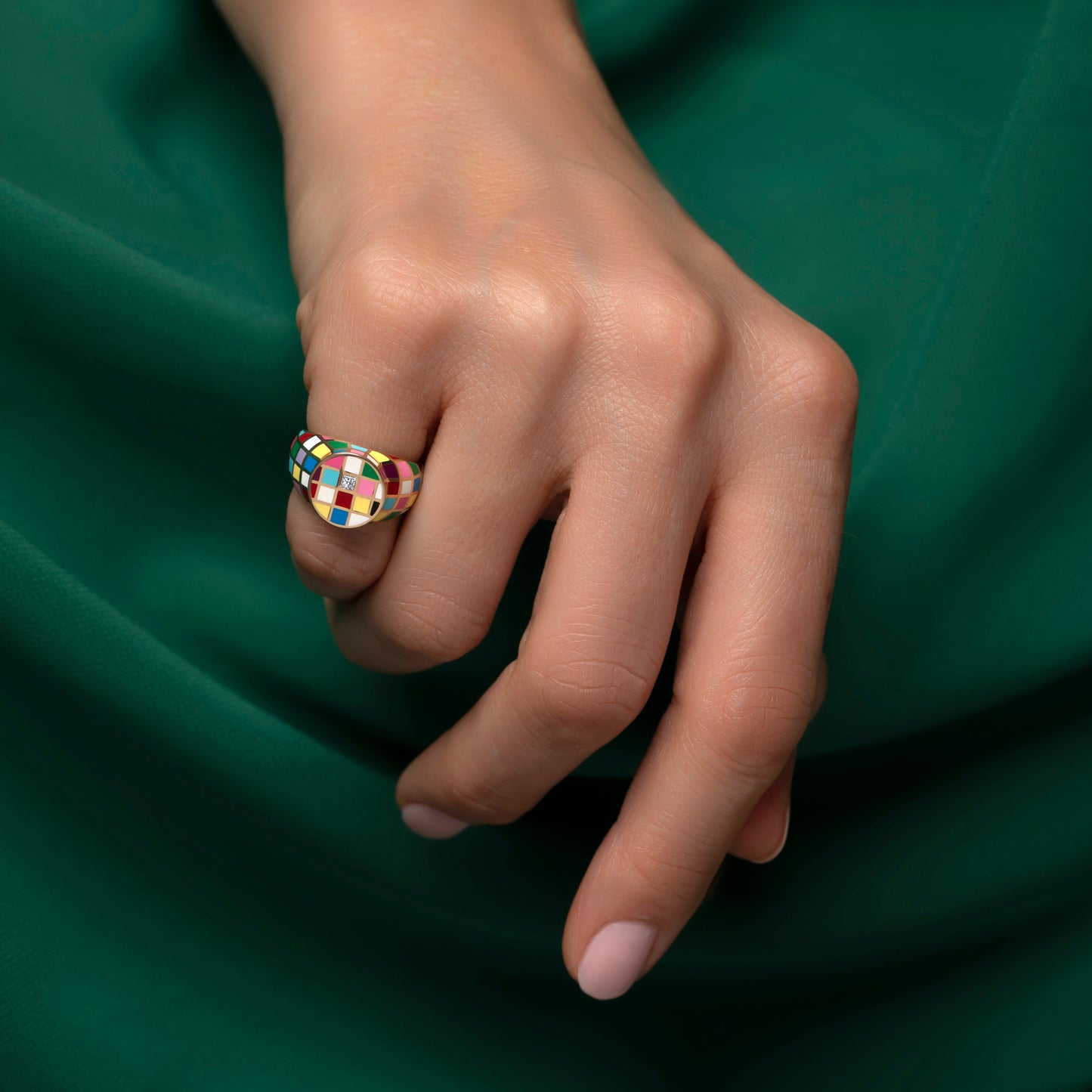 Signet Dreams Vivid