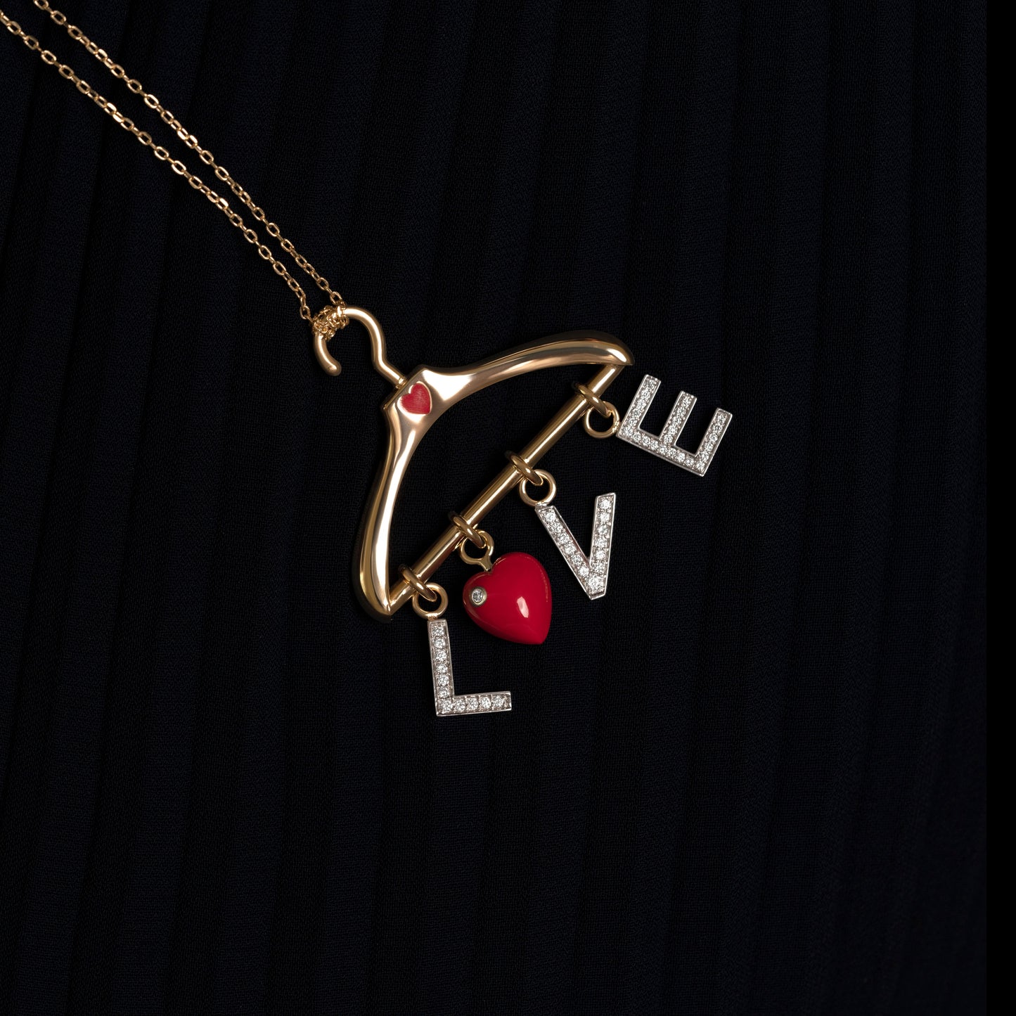 Wardrobe LUV Necklace