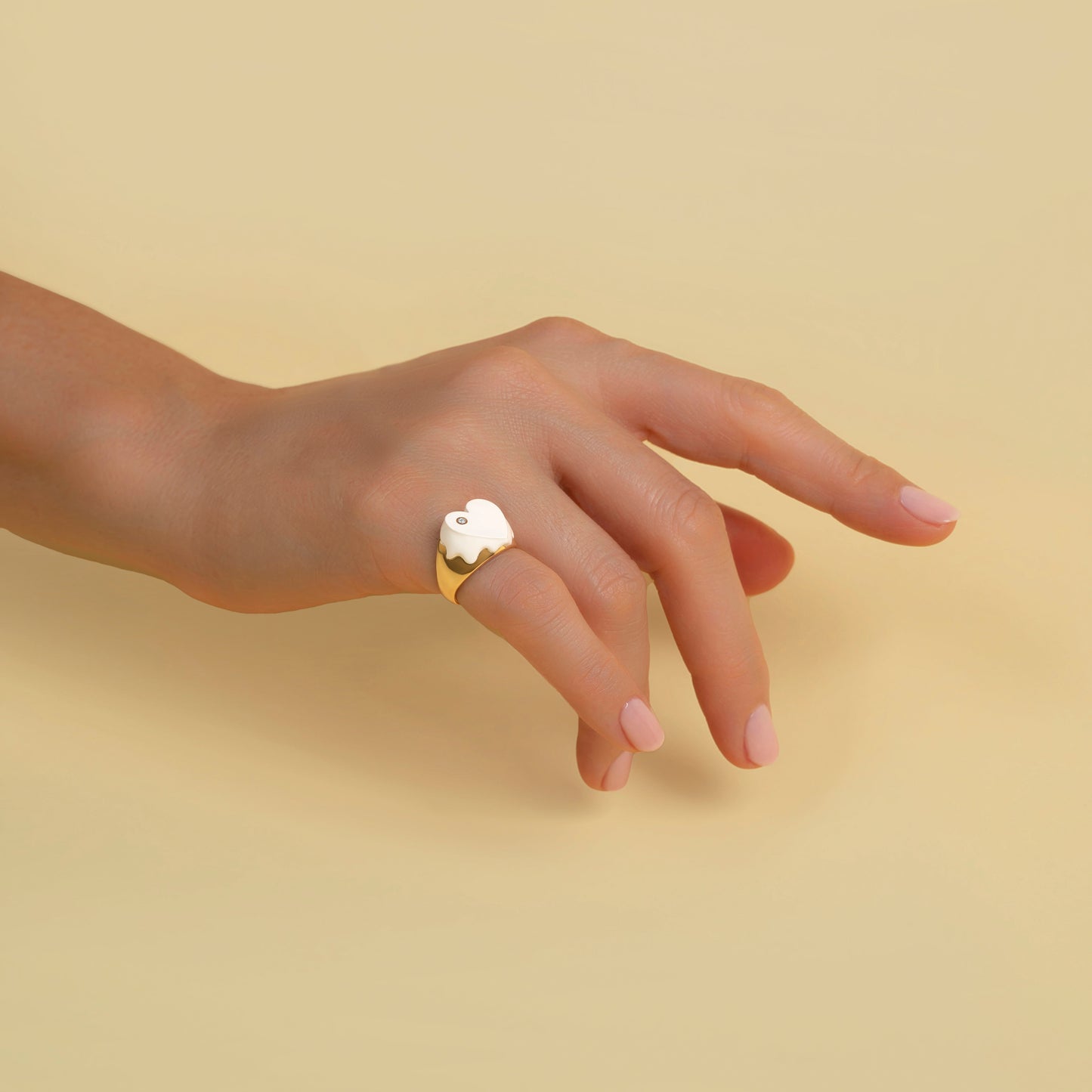 Sweet Love White